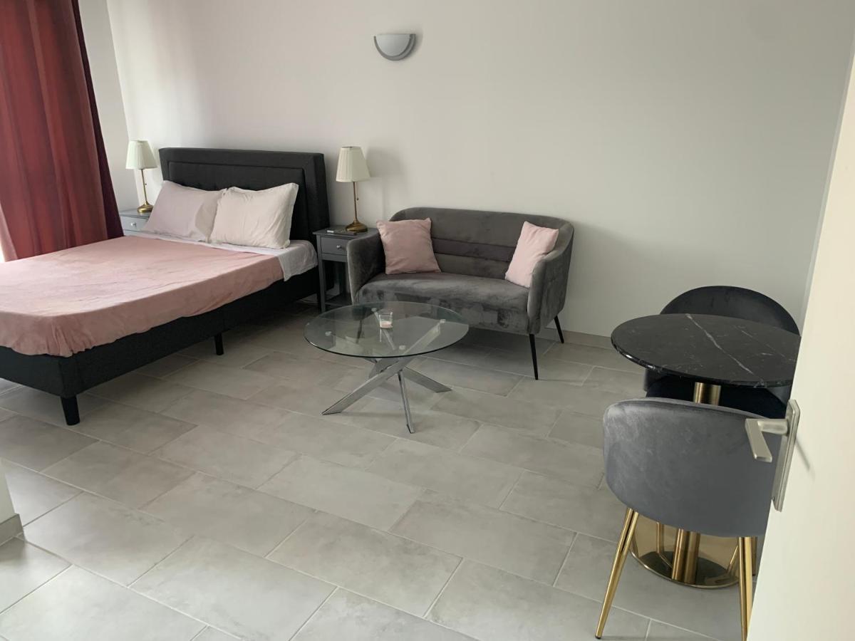 Lovely Studio Saint Jean Cachan, 20 Minutes From Luxembourg Gardens On Rer B And 350 M From Bagneux Rer B Apartment ภายนอก รูปภาพ